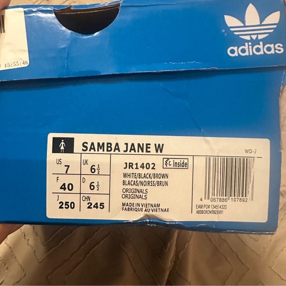 adidas Classic Samba Mary Jane Sneakers in Cloud White/Alumina/Core Black NWT - Picture 15 of 15